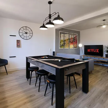 Magnifique*t4*centre Ville*wifi*billard*netflix*
